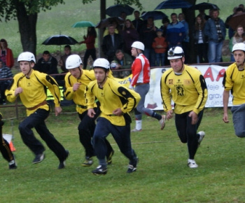 Nočná hasičská súťaž 2012