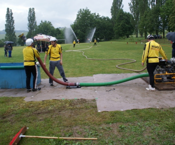 Nočná hasičská súťaž 2012