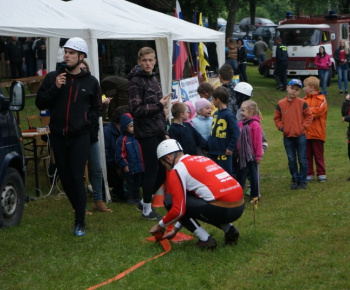 Nočná hasičská súťaž 2012