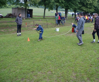 Nočná hasičská súťaž 2012