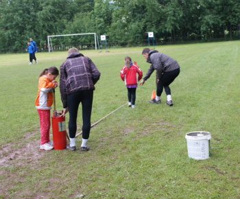 Nočná hasičská súťaž 2012
