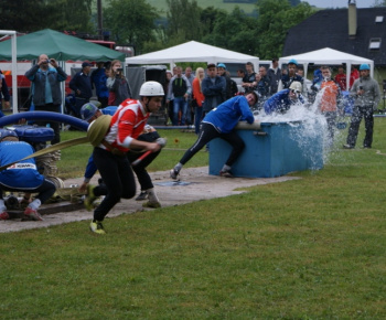 Nočná hasičská súťaž 2012