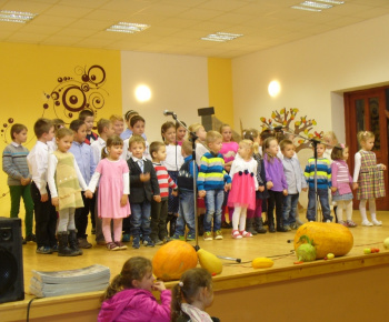 Kultúrno správna budova [1]